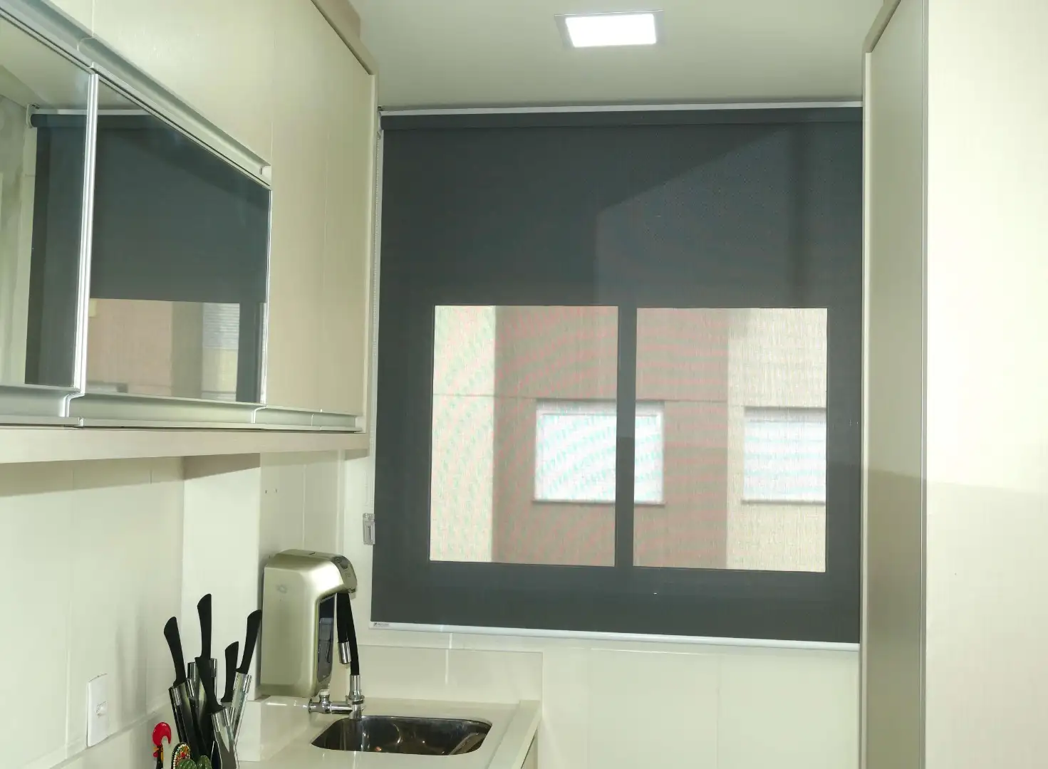 Persiana Rolô Tela Solar 3% Grafite