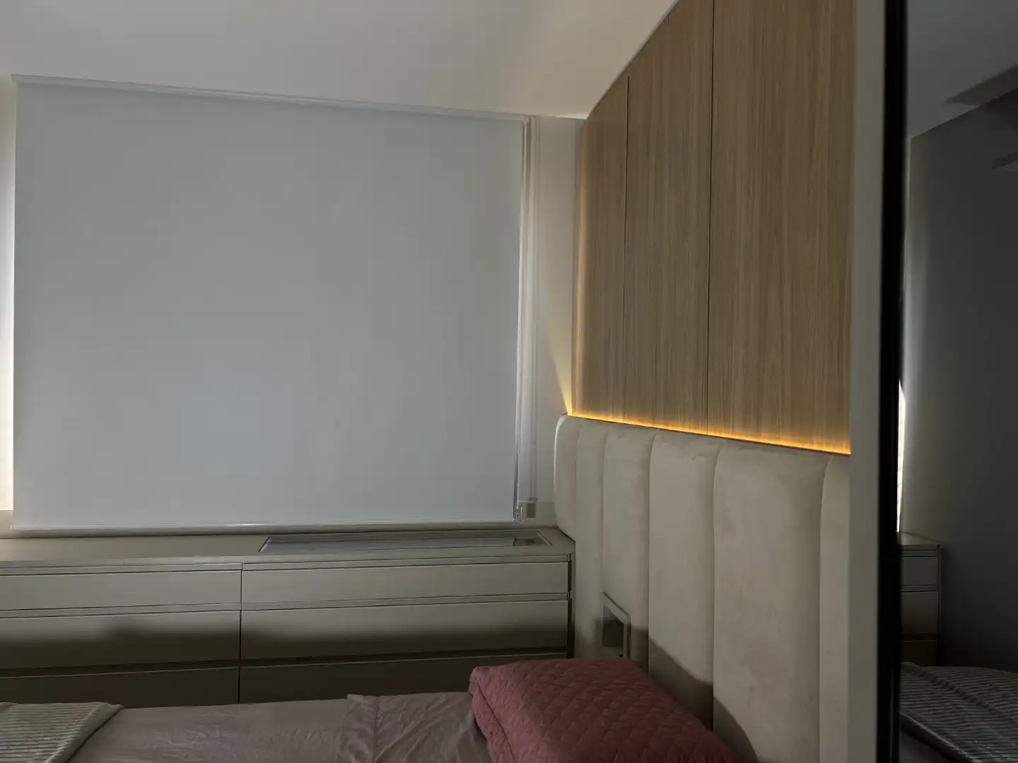 Persiana Rolô Blackout Pinpoint Branco