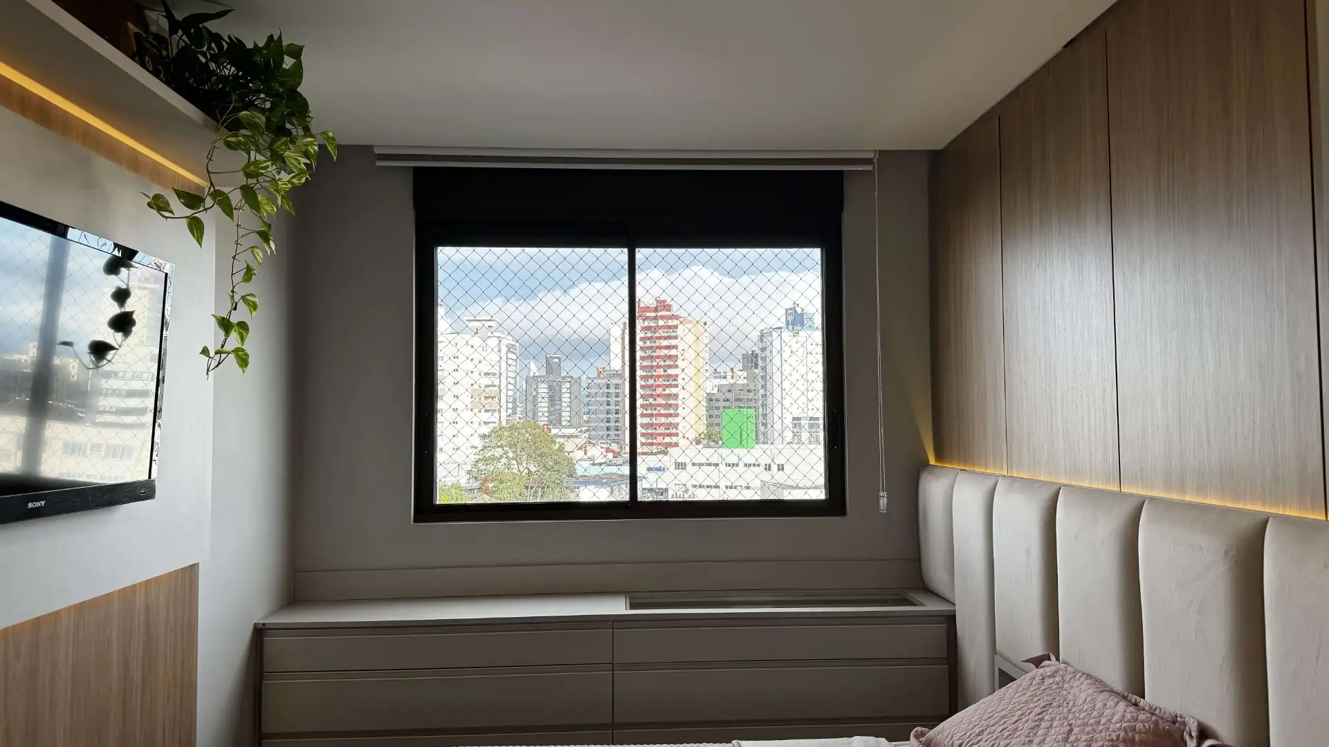 Persiana Rolô Blackout Nápoles Marrom