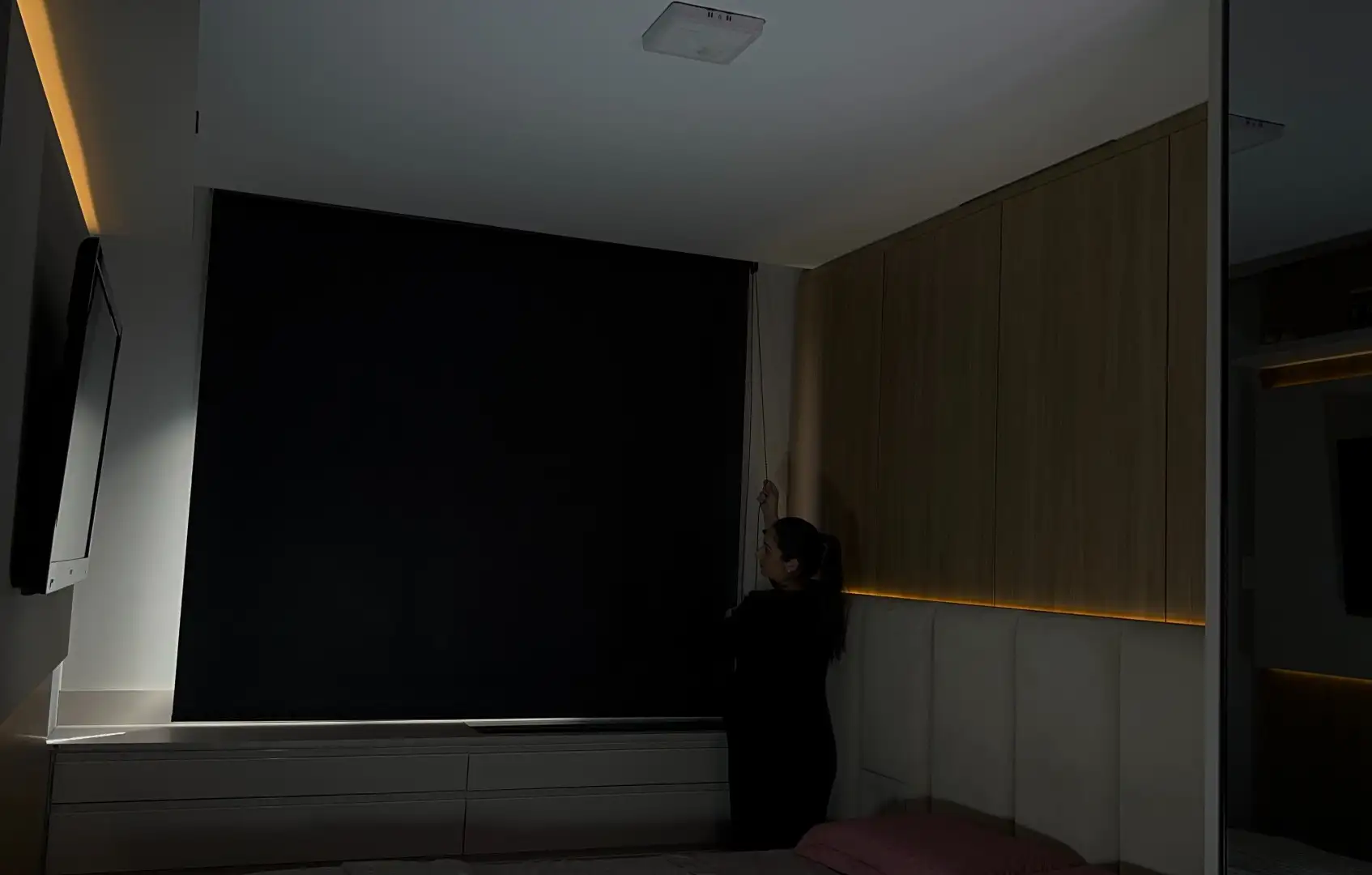 Persiana Rolô Blackout Pinpoint Preto