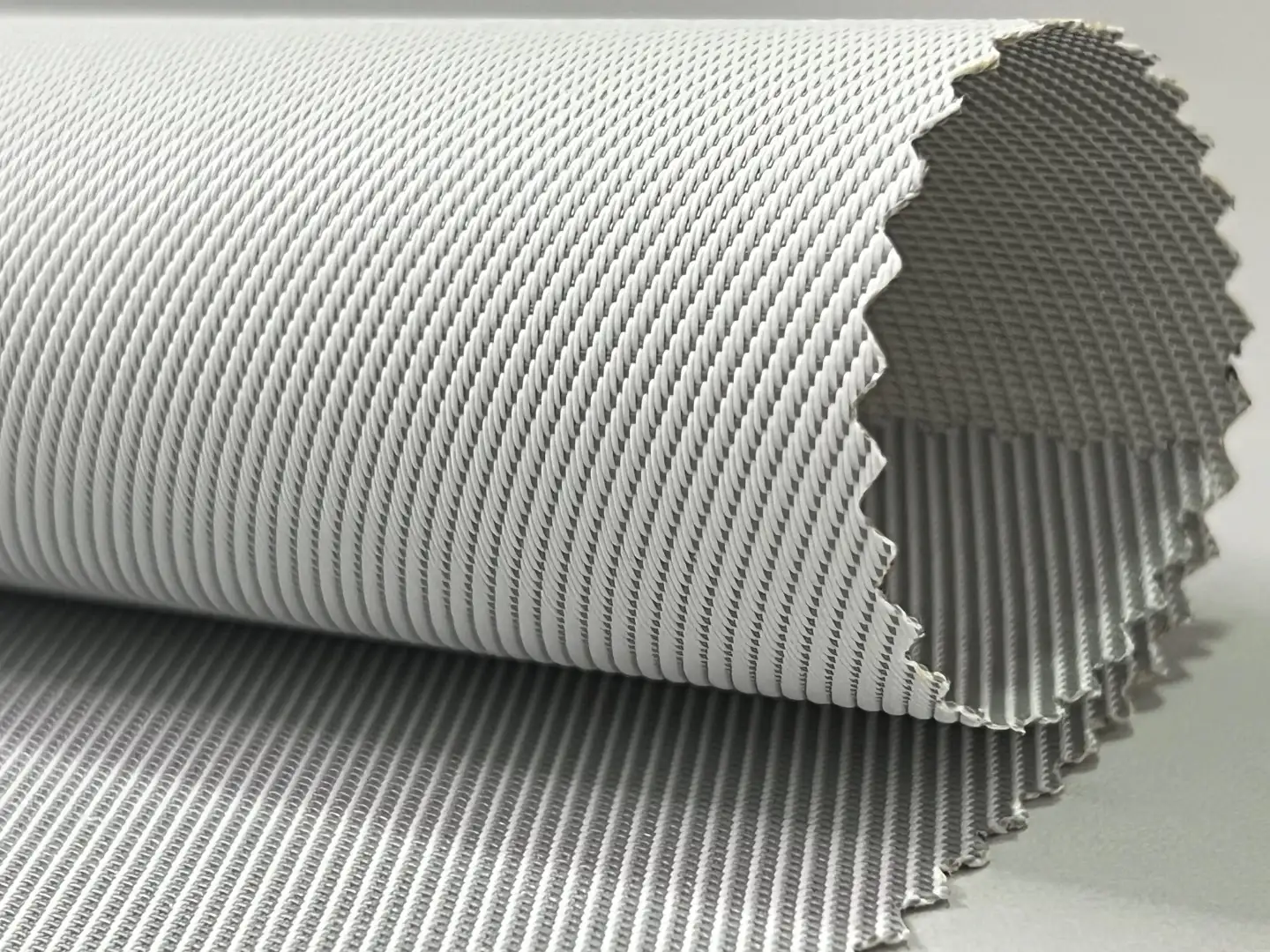 Persiana Rolô Tela Solar 1% Cinza