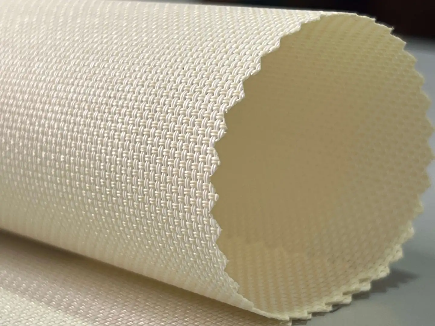 Persiana Rolô Tela Solar 3% Off White