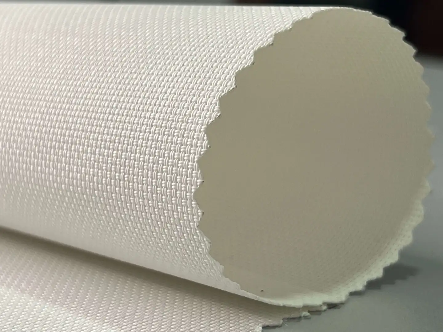 Persiana Rolô Tela Solar 5% Branco