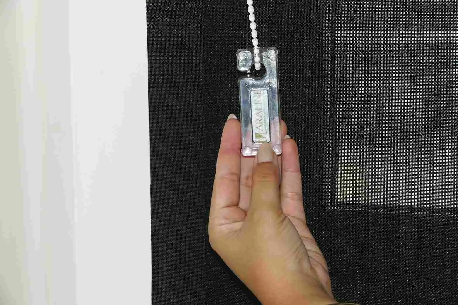 Persiana Rolô Tela Solar 5% Preto