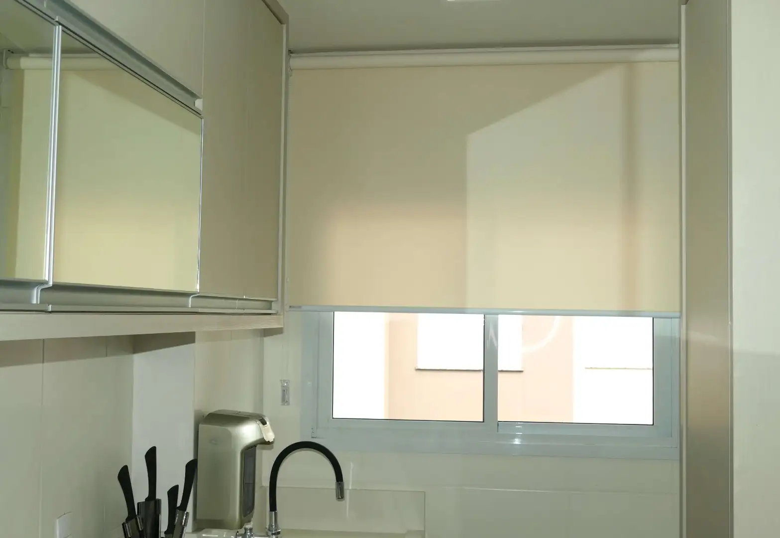 Persiana Rolô Tela Solar 1% Off White